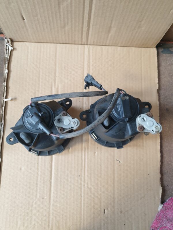 celica st205 fog lights - Image 2